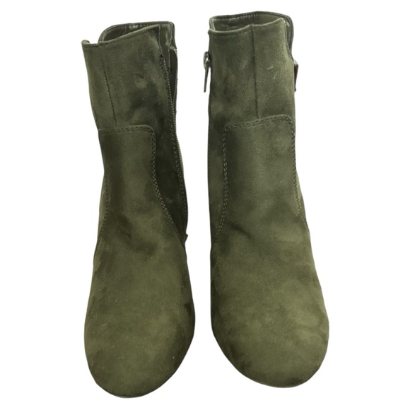 C Comfort Oregano Color Vegan Suede Boots Size 9M.  NWOT - Picture 3 of 6